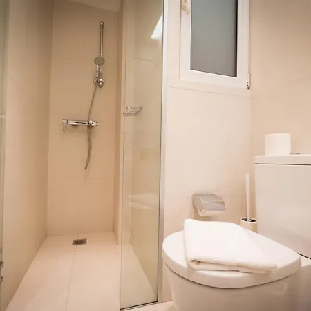 Liv - Elegant Studio In The Heart Of Kolonaki