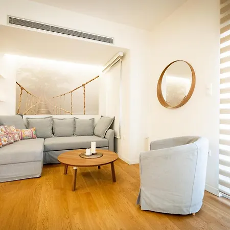 Liv - Elegant Studio In The Heart Of Kolonaki Apartment *