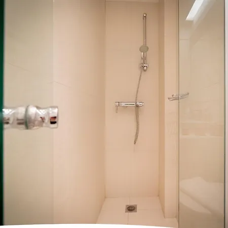 Liv - Elegant Studio In The Heart Of Kolonaki Appartement Athènes